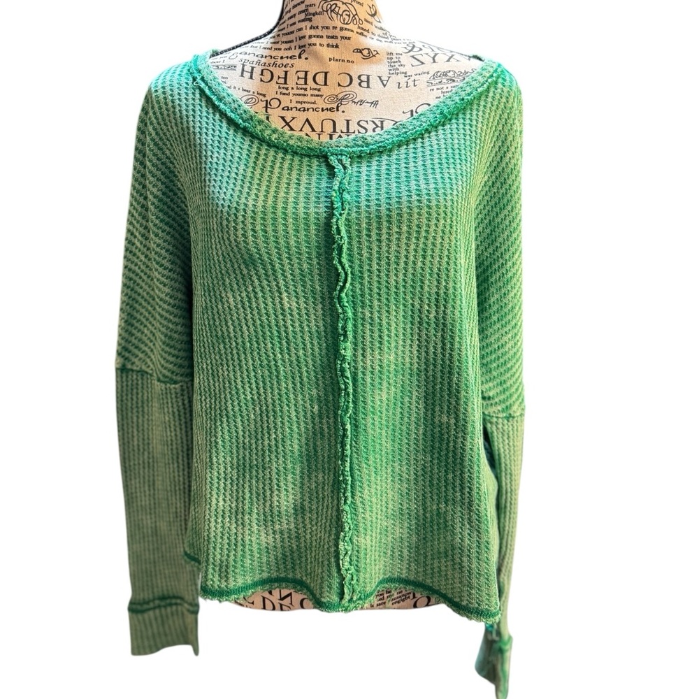 Zenana mineral-washed baby waffle long-sleeve top w/ exposed seams w/ back patch